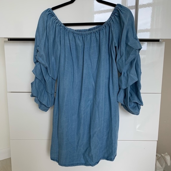 Dress with pleated sleeves size M - Picture 2 of 6